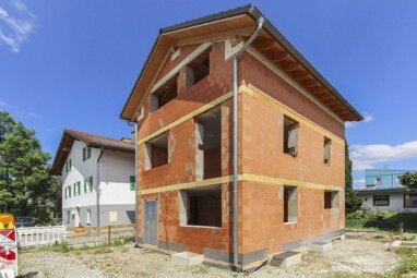 Mehrfamilienhaus zum Kauf 699.000 € 5 Zimmer 192,2 m² 451 m² Grundstück Kolbermoor Kolbermoor 83059