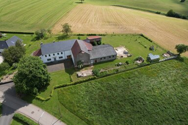 Bauernhaus zum Kauf 345.000 € 5 Zimmer 116 m² 3.717 m² Grundstück frei ab sofort Kleinweis 3 Ammeldingen bei Neuerburg 54673