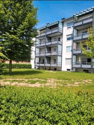 Wohnung zum Kauf 315.000 € 2,5 Zimmer 69 m² 2. Geschoss Traunwalchener Straße 15 Traunreut Traunreut 83301