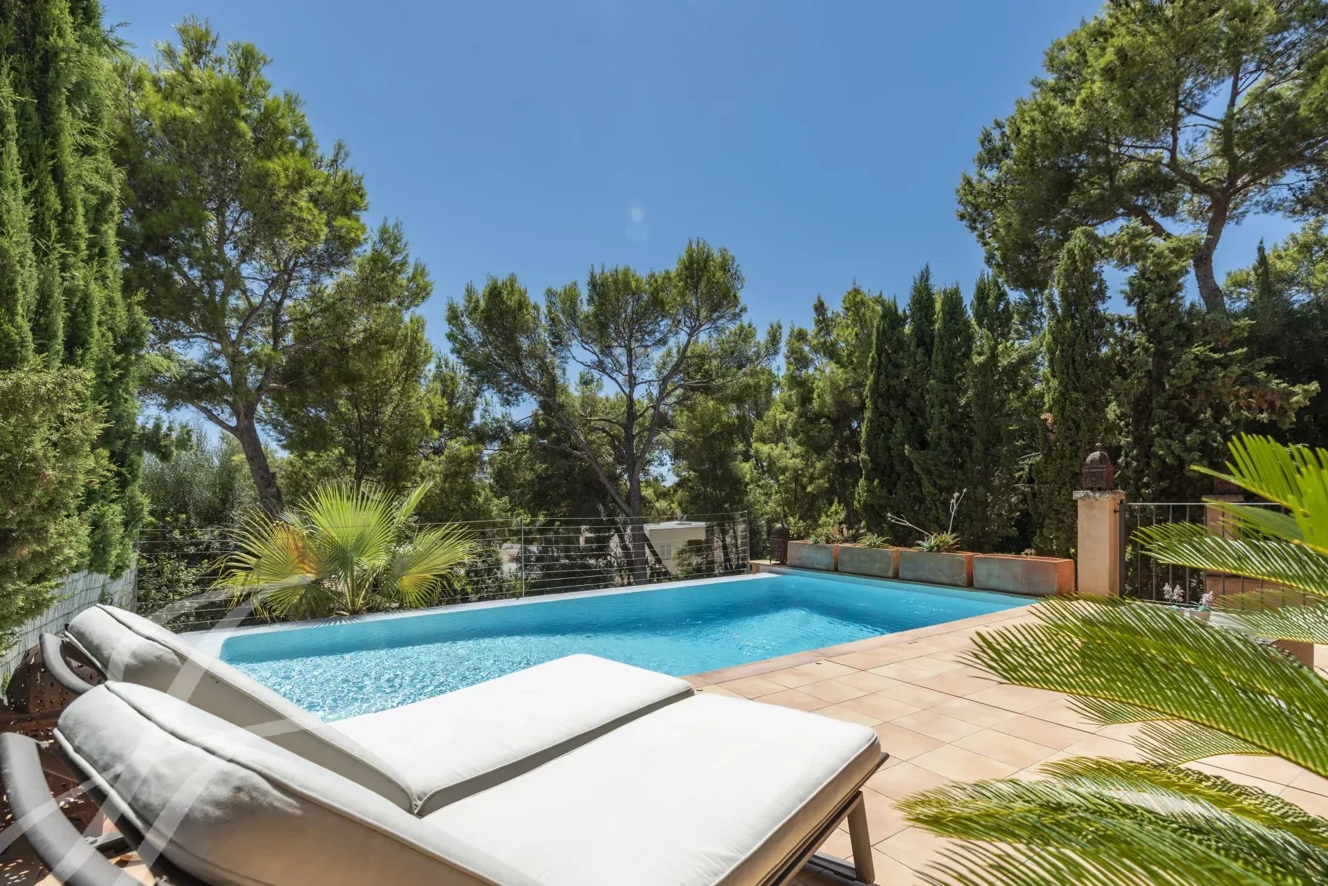 Einfamilienhaus zum Kauf provisionsfrei 1.850.000 € 4 Zimmer 375 m²<br/>Wohnfläche 1.060 m²<br/>Grundstück Santa Ponsa 07180