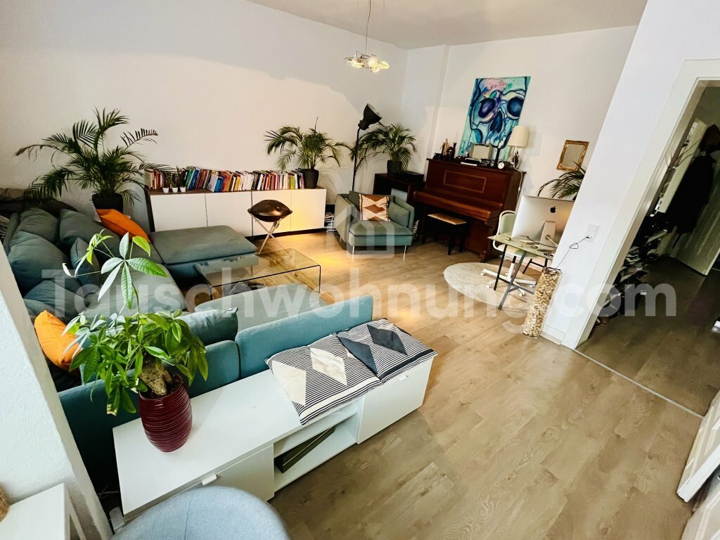 Wohnung zur Miete 700 € 3 Zimmer 83 m²<br/>Wohnfläche 3. Stock<br/>Geschoss Benrath Düsseldorf 40210