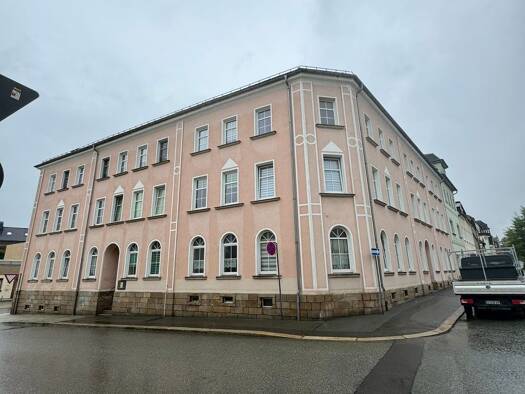 Wohnung zum Kauf provisionsfrei als Kapitalanlage geeignet 42.000 € 2 Zimmer 69 m² Hauptstraße 49 Lengenfeld 08485