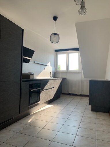 Wohnung zur Miete 645 € 4,5 Zimmer 101 m² 3. Geschoss frei ab sofort Wanne - Mitte Herne 44649