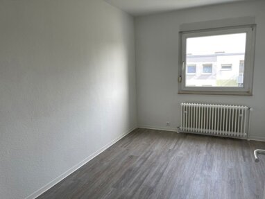 Wohnung zur Miete 578 € 3 Zimmer 68 m² 2. Geschoss Kurt-Schumacher-Str. 9 Kaster Bedburg 50181
