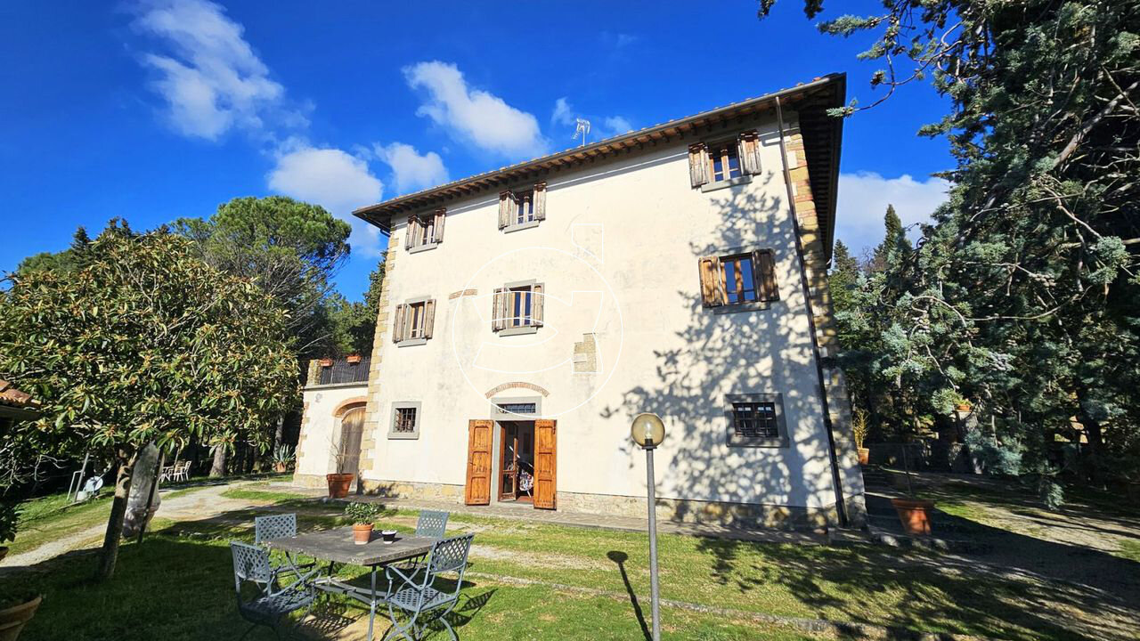 Einfamilienhaus zum Kauf 1.500.000 € 8 Zimmer 450 m² Arezzo