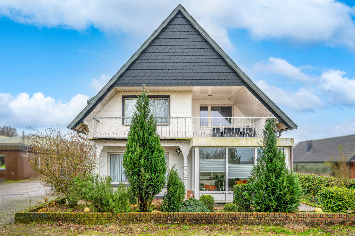 Einfamilienhaus zum Kauf 299.000 € 6 Zimmer 270 m²<br/>Wohnfläche 436 m²<br/>Grundstück Stapelfeld Cloppenburg 49661