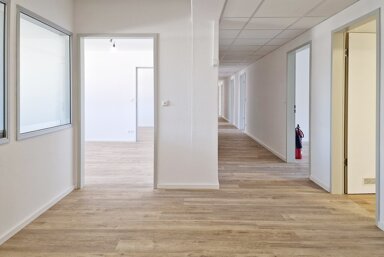 Bürofläche zur Miete provisionsfrei 8,50 € 11 Zimmer 359 m² Bürofläche Wallbergstr. 5 Potzham Taufkirchen 82024