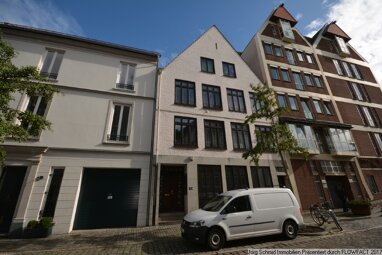 Wohnung zur Miete 1.950 € 3,5 Zimmer 188 m² Altstadt Bremen 28195