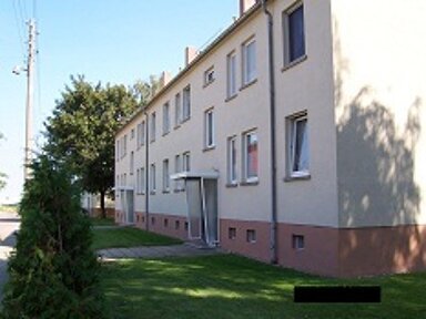 Wohnung zur Miete 350 € 3 Zimmer 63 m² EG frei ab sofort Florian-Geyer-Straße 21 Mücheln Mücheln (Geiseltal) 06249