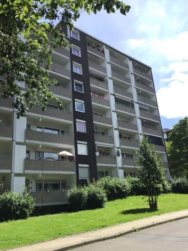 Wohnung zur Miete nur mit Wohnberechtigungsschein 443,57 € 3 Zimmer 81,6 m² 4. Geschoss frei ab 28.09.2024 Bonhoefferweg 18 Horst Essen 45279