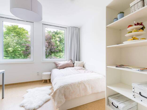 Wohnung zur Miete 359 € 1 Zimmer 18,9 m² 1. Geschoss Schwanseestraße 35 Westvorstadt Weimar 99423