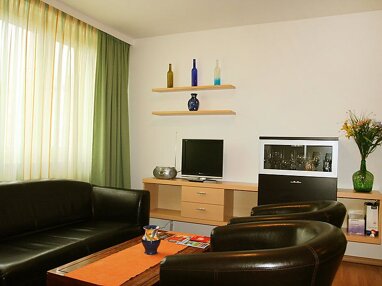Wohnung zur Miete 700 € 2 Zimmer 67 m² Kappeneck 17 Jakobervorstadt - Süd Augsburg 86152