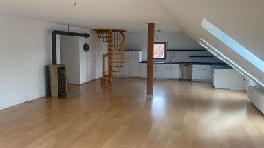 Wohnung zur Miete 800 € 3 Zimmer 100 m² 1. Geschoss frei ab sofort Schwebheim 97525