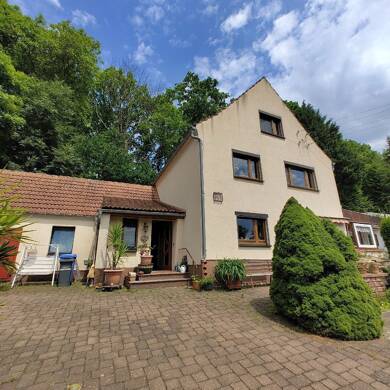 Einfamilienhaus zum Kauf 295.000 € 5 Zimmer 120 m² 2.000 m² Grundstück frei ab sofort Ebersbach Schöpstal 02829