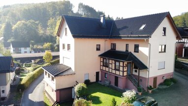 Mehrfamilienhaus zum Kauf Provisionsfrei 339.900 € 12 Zimmer 308 m² 800 m² Grundstück Lindenhof 10 Hatzfeld Hatzfeld 35116