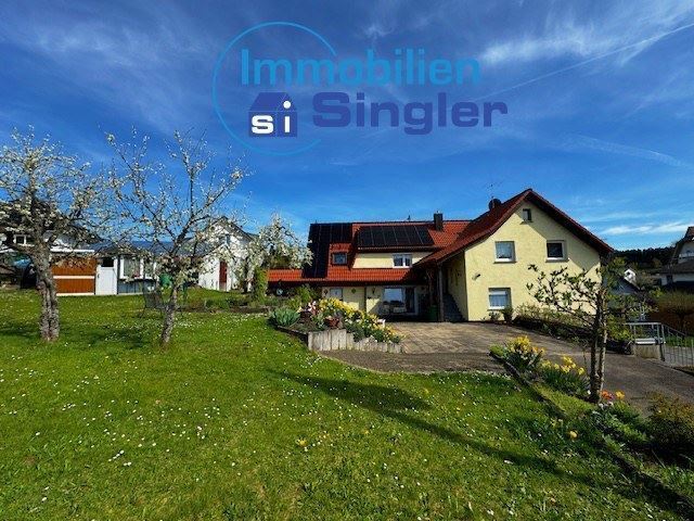 Mehrfamilienhaus zum Kauf 750.000 € 9 Zimmer 220 m²<br/>Wohnfläche 1.900 m²<br/>Grundstück Pfaffenweiler Villingen-Schwenningen 78052