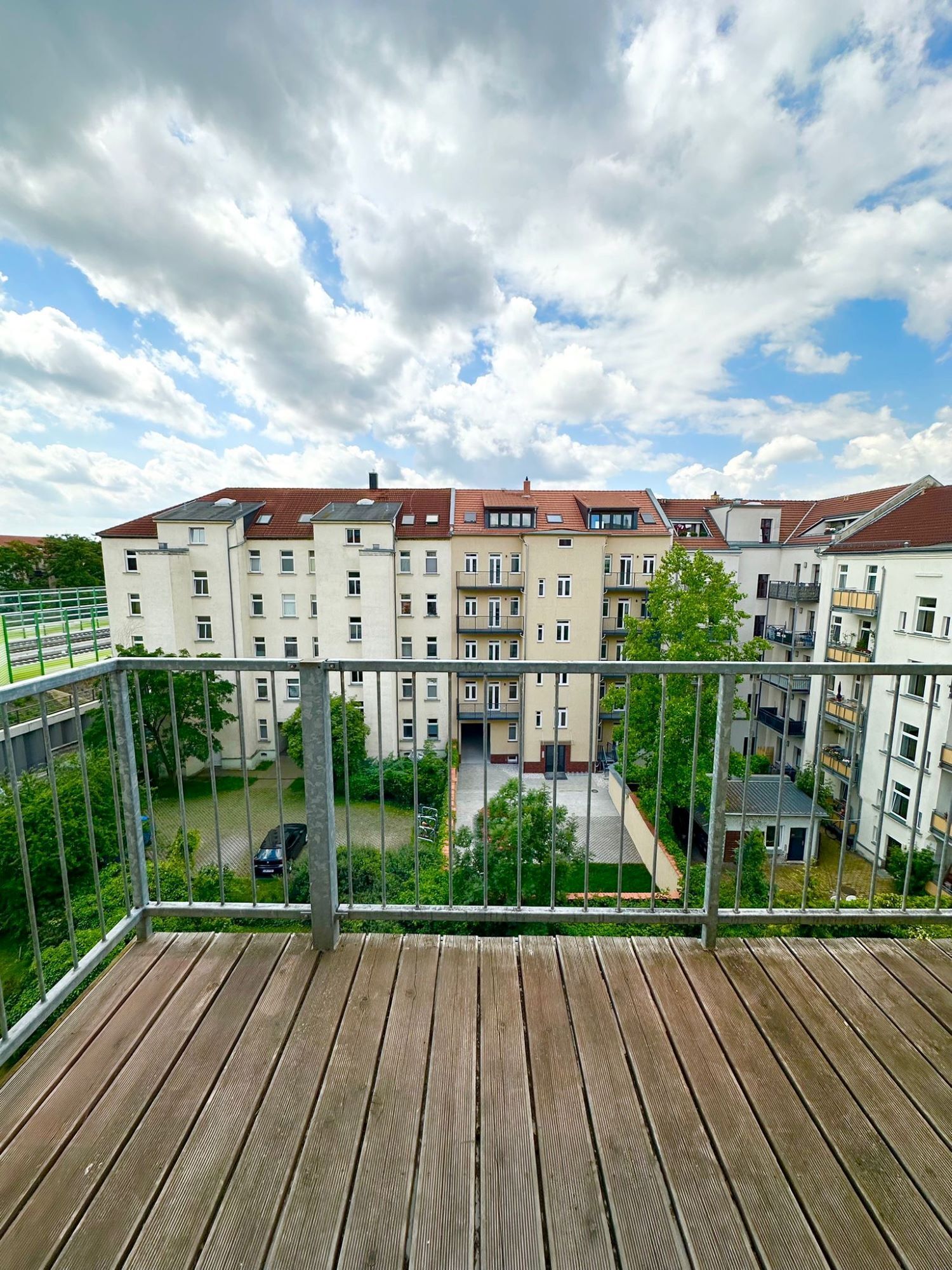 Wohnung zum Kauf 129.000 € 2 Zimmer 55 m²<br/>Wohnfläche 4. Stock<br/>Geschoss Sellerhausen-Stünz Leipzig 04318