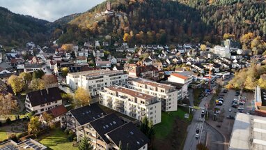 Wohnung zum Kauf Provisionsfrei 473.050 € 4 Zimmer 108,8 m² Erdgeschoss Alter Schulweg Bad Liebenzell Bad Liebenzell 75378