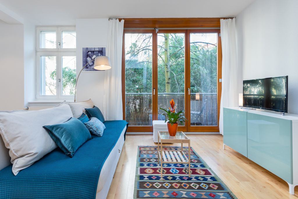 Wohnung zur Miete Wohnen auf Zeit 1.750 € 2 Zimmer 54 m²<br/>Wohnfläche 01.02.2025<br/>Verfügbarkeit Zionskirchstraße Mitte Berlin 10119