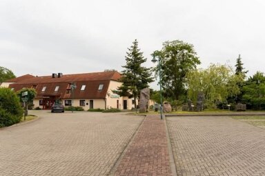 Hotel zum Kauf 47 Zimmer 3.381 m² Gastrofläche 11.302 m² Grundstück Alt Cracau Magdeburg 39114