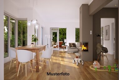 Einfamilienhaus zum Kauf Zwangsversteigerung 170.000 € 4 Zimmer 135 m² 908 m² Grundstück Neunkirchen Neunkirchen-Seelscheid 53819