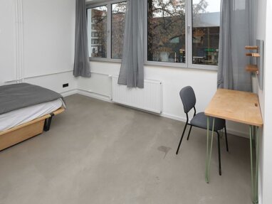 Wohnung zur Miete Wohnen auf Zeit 797 € 4 Zimmer 15,6 m² frei ab sofort Müllerstraße 55A Wedding Berlin 13349