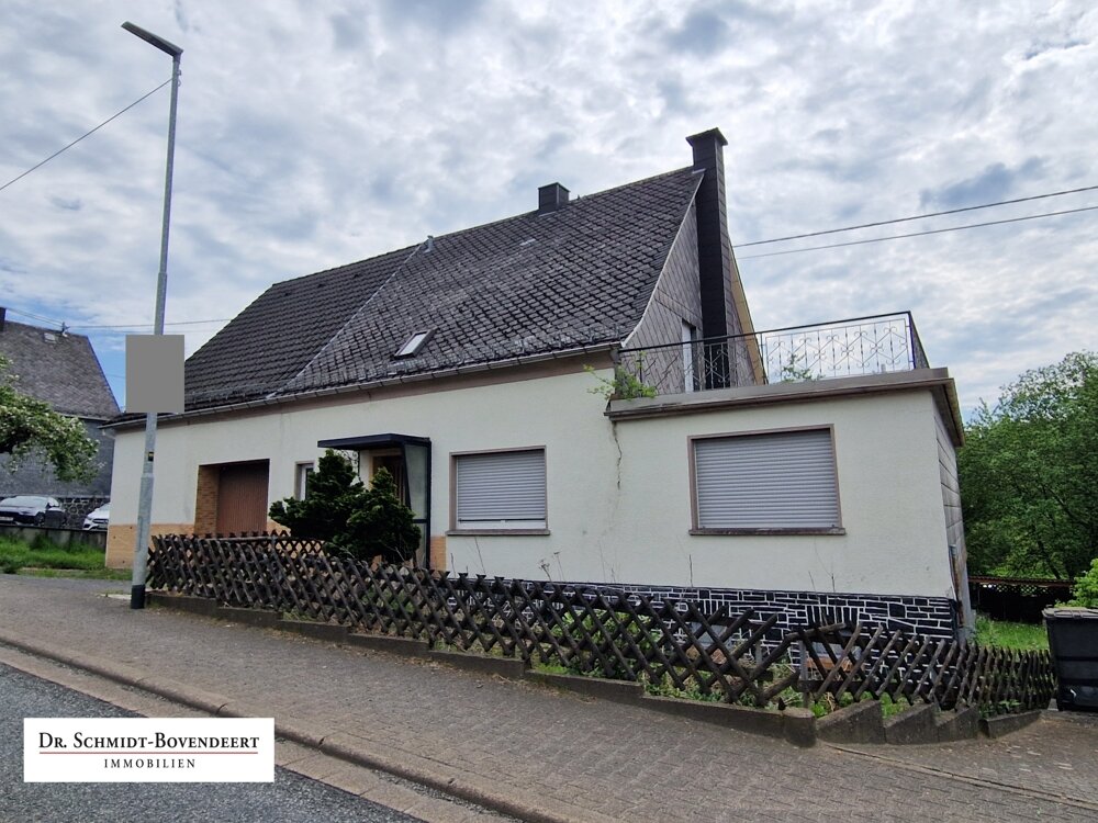 Einfamilienhaus zum Kauf 149.000 € 6 Zimmer 140 m²<br/>Wohnfläche 1.634 m²<br/>Grundstück Langenhahn / Hintermühlen 56459