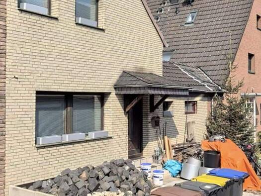 Doppelhaushälfte zum Kauf 220.000 € 3 Zimmer 84 m² 475 m² Grundstück Gleuel Hürth 50354