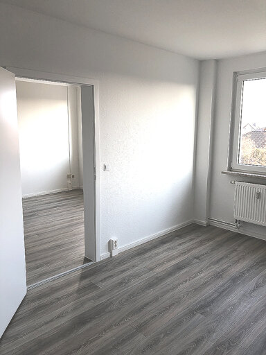 Wohnung zur Miete 200 € 1 Zimmer 33,3 m² 2. Geschoss Schladebacher Straße 60 Bad Dürrenberg Bad Dürrenberg 06231