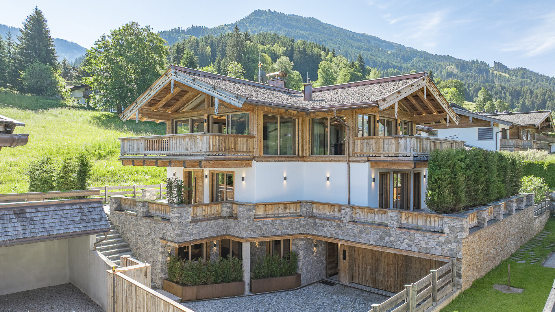 Villa zum Kauf 7.700.000 € 8 Zimmer 344 m²<br/>Wohnfläche 536 m²<br/>Grundstück Jochberg 6373