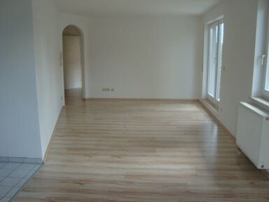 Wohnung zur Miete 600 € 2 Zimmer 54 m² 1. Geschoss frei ab 01.02.2025 Kuppingen Herrenberg 71083