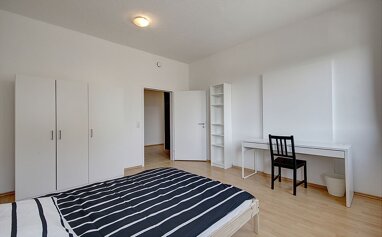 Wohnung zur Miete Wohnen auf Zeit 635 € 4 Zimmer 16 m² frei ab 19.08.2024 König-Karl-Straße 84 Cannstatt - Mitte Stuttgart 70372