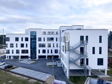 Bürogebäude zur Miete 13,90 € 2.017 m² Bürofläche teilbar ab 200 m² Schafhof Nürnberg 90411