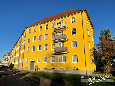 Wohnung zur Miete 470 € 2 Zimmer 60,1 m² frei ab 01.05.2025 Turmstr. 44 Lutherplatz / Thüringer Bahnhof Halle 06110