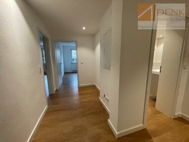 Wohnung zur Miete 900 € 3,5 Zimmer 91 m² 1. Geschoss Kitzingen Kitzingen 97318