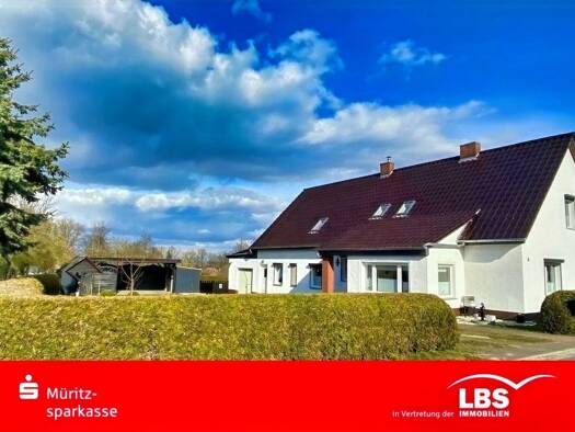 Einfamilienhaus zum Kauf provisionsfrei 449.000 € 7 Zimmer 161 m² 1.404 m² Grundstück Göhren-Lebbin 17213