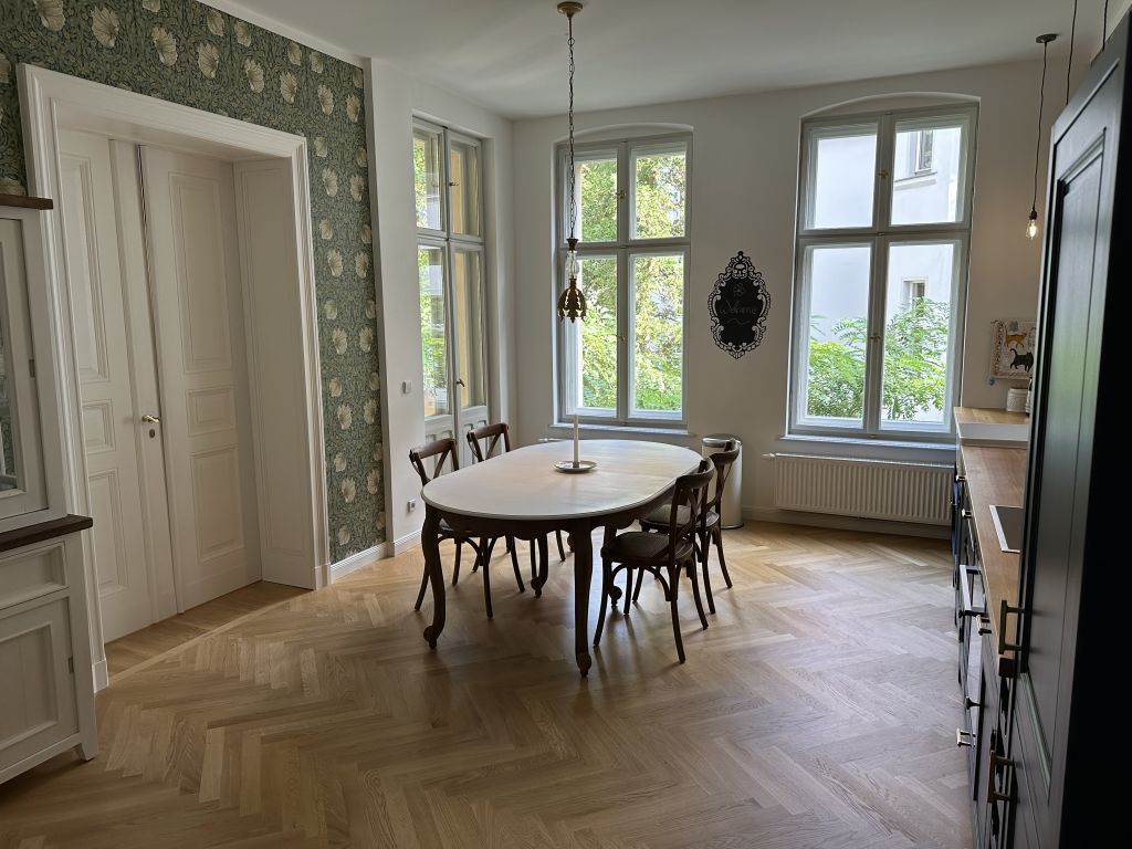 Wohnung zur Miete Wohnen auf Zeit 2.050 € 2 Zimmer 76 m²<br/>Wohnfläche ab sofort<br/>Verfügbarkeit Hohenzollernstraße Zehlendorf Berlin 14163