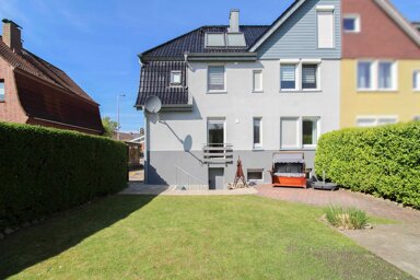 Mehrfamilienhaus zum Kauf als Kapitalanlage geeignet 639.000 € 8 Zimmer 185 m² 441,1 m² Grundstück Cuxhaven Cuxhaven 27474