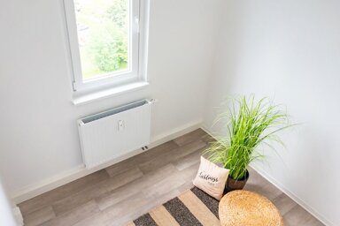 Wohnung zur Miete 255 € 2 Zimmer 35,7 m² 9. Geschoss Arno-Schreiter-Str. 83 Markersdorf Chemnitz 09123