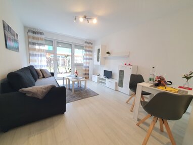 Wohnung zum Kauf Provisionsfrei 229.000 € 2 Zimmer Kasernenviertel - Benzstraße Regensburg 93053