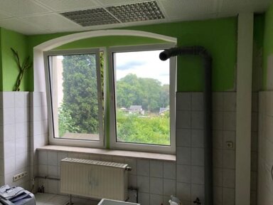 Büro-/Praxisfläche zur Miete 225 € 3 Zimmer Reusaer Str. 83 Chrieschwitz Plauen 08529