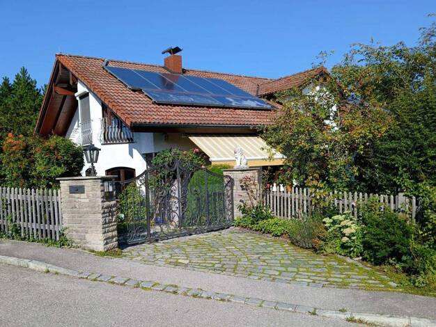 Einfamilienhaus zum Kauf provisionsfrei 2.150.000 € 8 Zimmer 256 m² 976 m² Grundstück Ammerland Münsing 82541