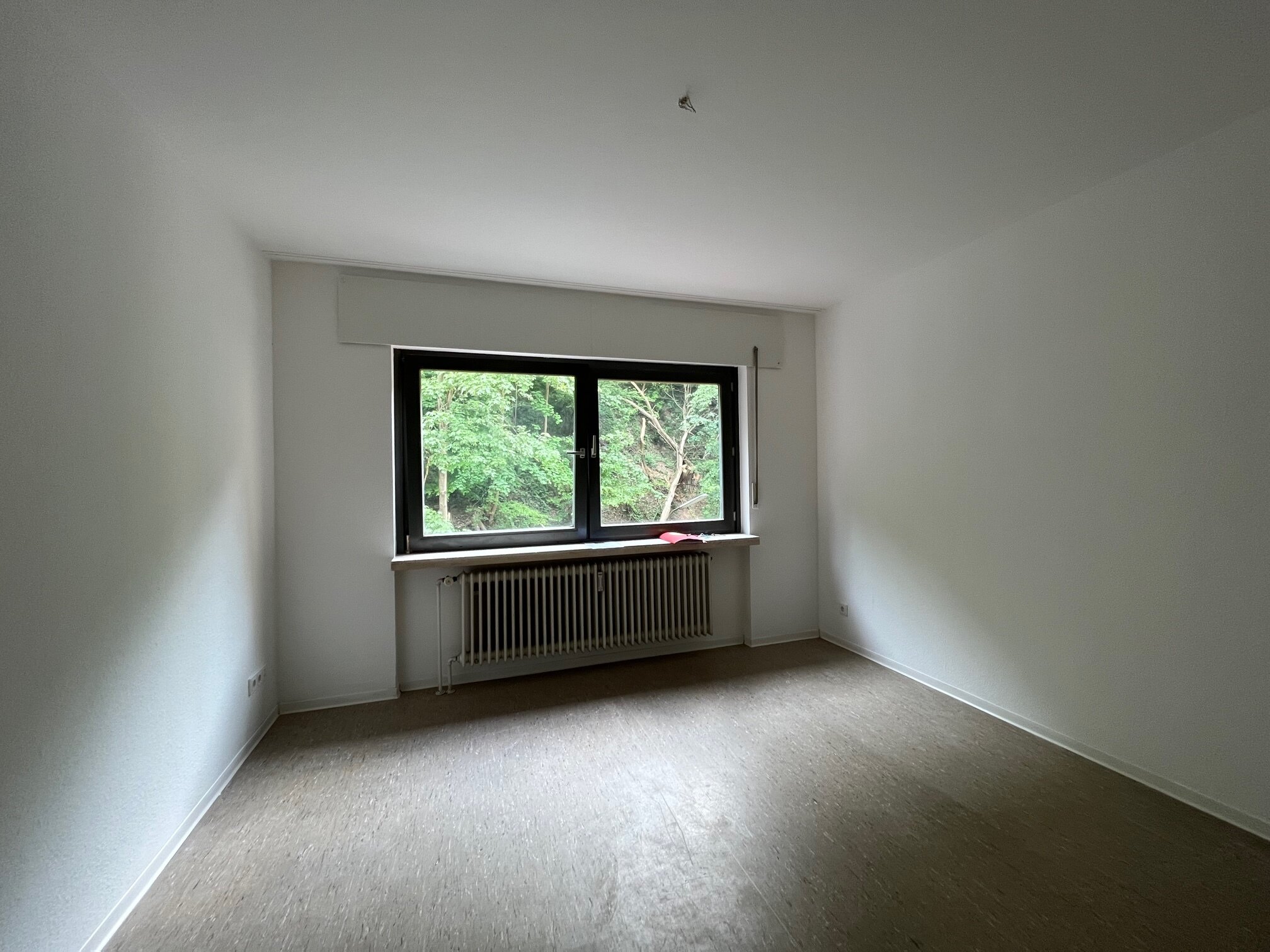 Apartment zur Miete 250 € 1 Zimmer 25 m²<br/>Wohnfläche 1. Stock<br/>Geschoss 01.09.2024<br/>Verfügbarkeit Trillerweg 3 Schloßplatz Saarbrücken 66117