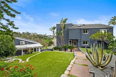 Einfamilienhaus zum Kauf 3.643.744 € 5 Zimmer 269,4 m² 970,7 m² Grundstück 2130 Hillview Drive Laguna Beach 92651