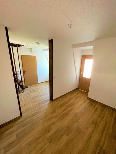 Wohnung zur Miete 414 € 3 Zimmer 69 m² Oschatz Oschatz 04758