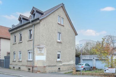 Mehrfamilienhaus zum Kauf als Kapitalanlage geeignet 399.000 € 7 Zimmer 157,8 m² 394,2 m² Grundstück Friedberg (Hessen) 61169