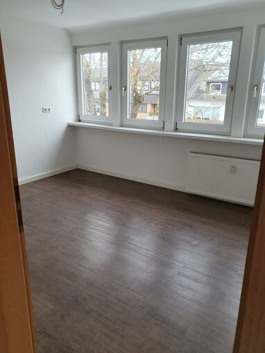 Wohnung zur Miete 900 € 3 Zimmer 105 m² 2. Geschoss frei ab sofort Am Eikborn 31a Elliehausen Göttingen 37079