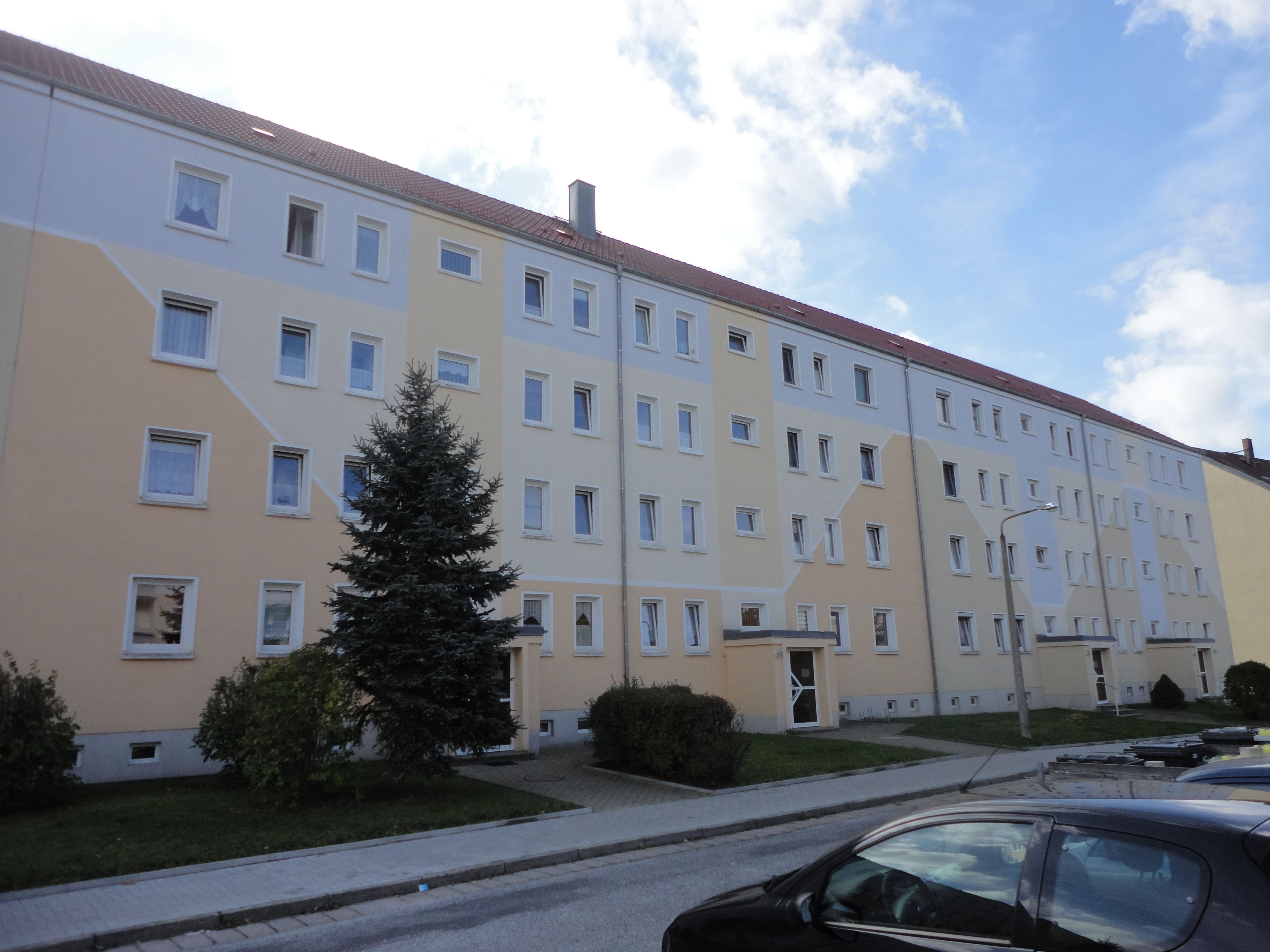 Wohnung zur Miete 330 € 3 Zimmer 63,2 m²<br/>Wohnfläche 3. Stock<br/>Geschoss Otto-Buchwitz-Ring Neukirch/Lausitz 01904