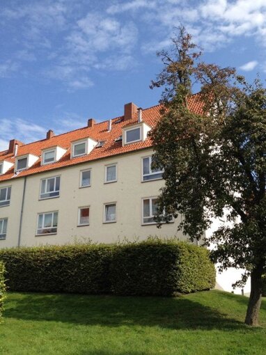 Wohnung zur Miete 439 € 2,5 Zimmer 62,7 m² 1. Geschoss Grünewaldstr. 12 Hüxter- / Mühlentor / Gärtnergasse Lübeck 23564