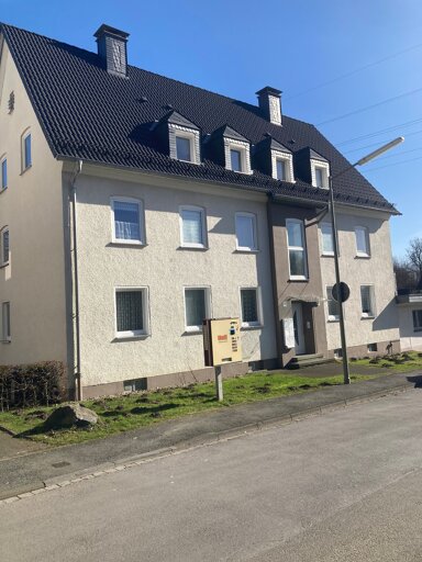 Wohnung zur Miete 335 € 3 Zimmer 55,2 m² 2. Geschoss frei ab sofort Meschede Meschede 59872